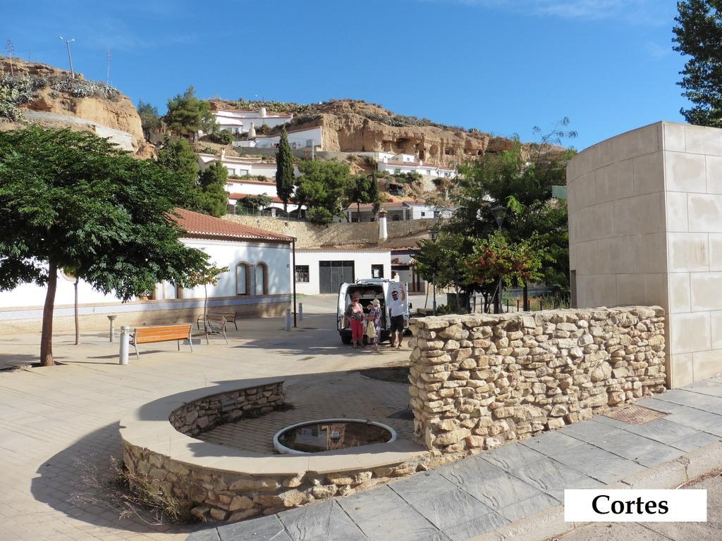 Hostal Rural Montual Los Banos  Bagian luar foto