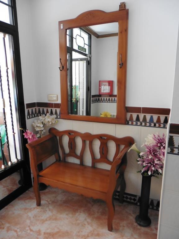 Hostal Rural Montual Los Banos  Bagian luar foto