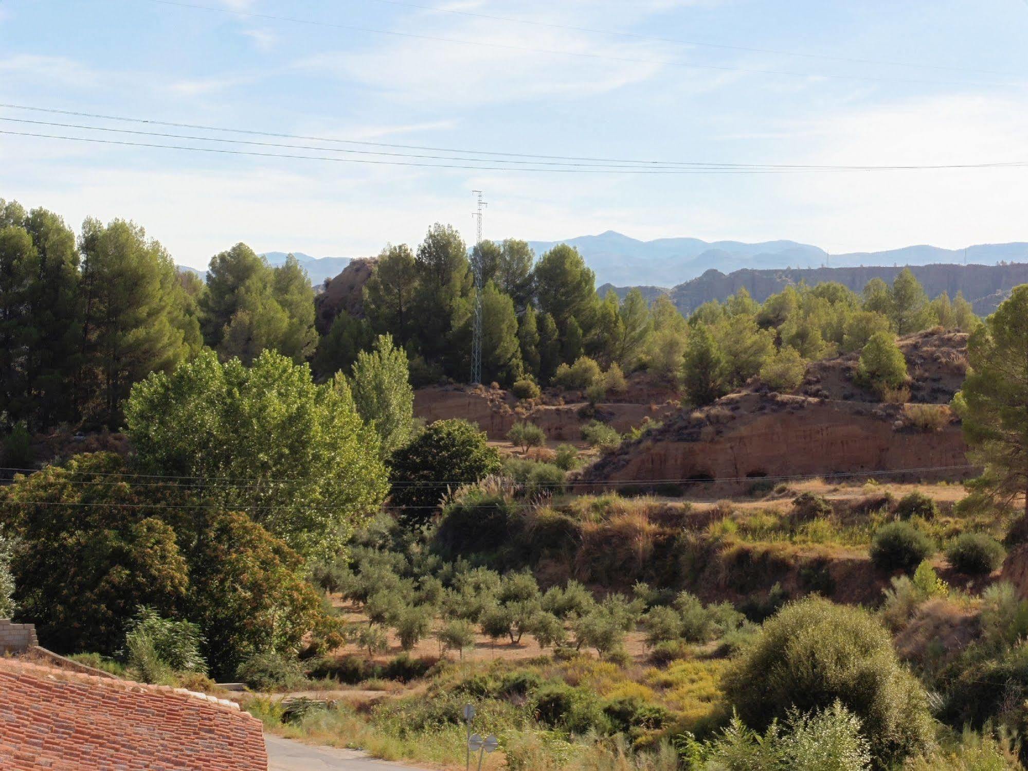 Hostal Rural Montual Los Banos  Bagian luar foto